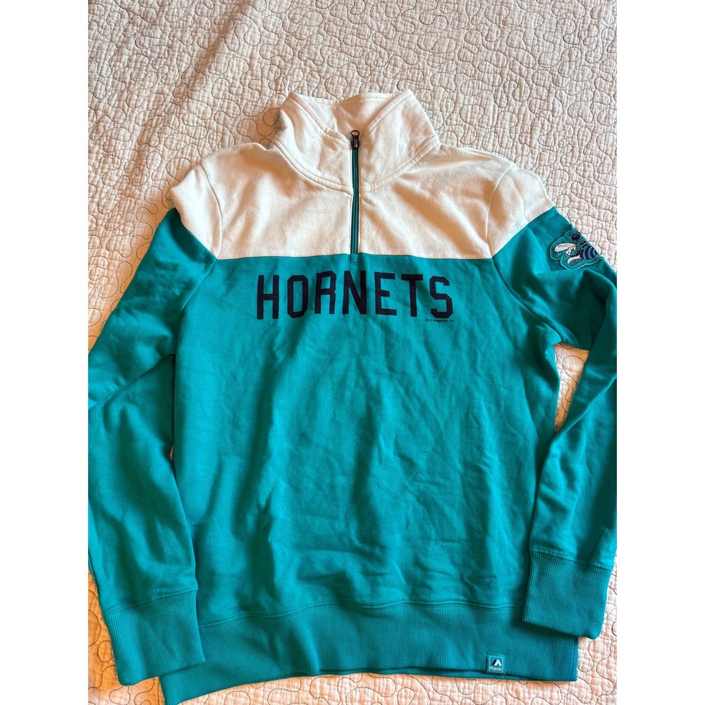 Charlotte Hornets Quarter Zip Majestic Sweatshirt Mens Medium NWOT